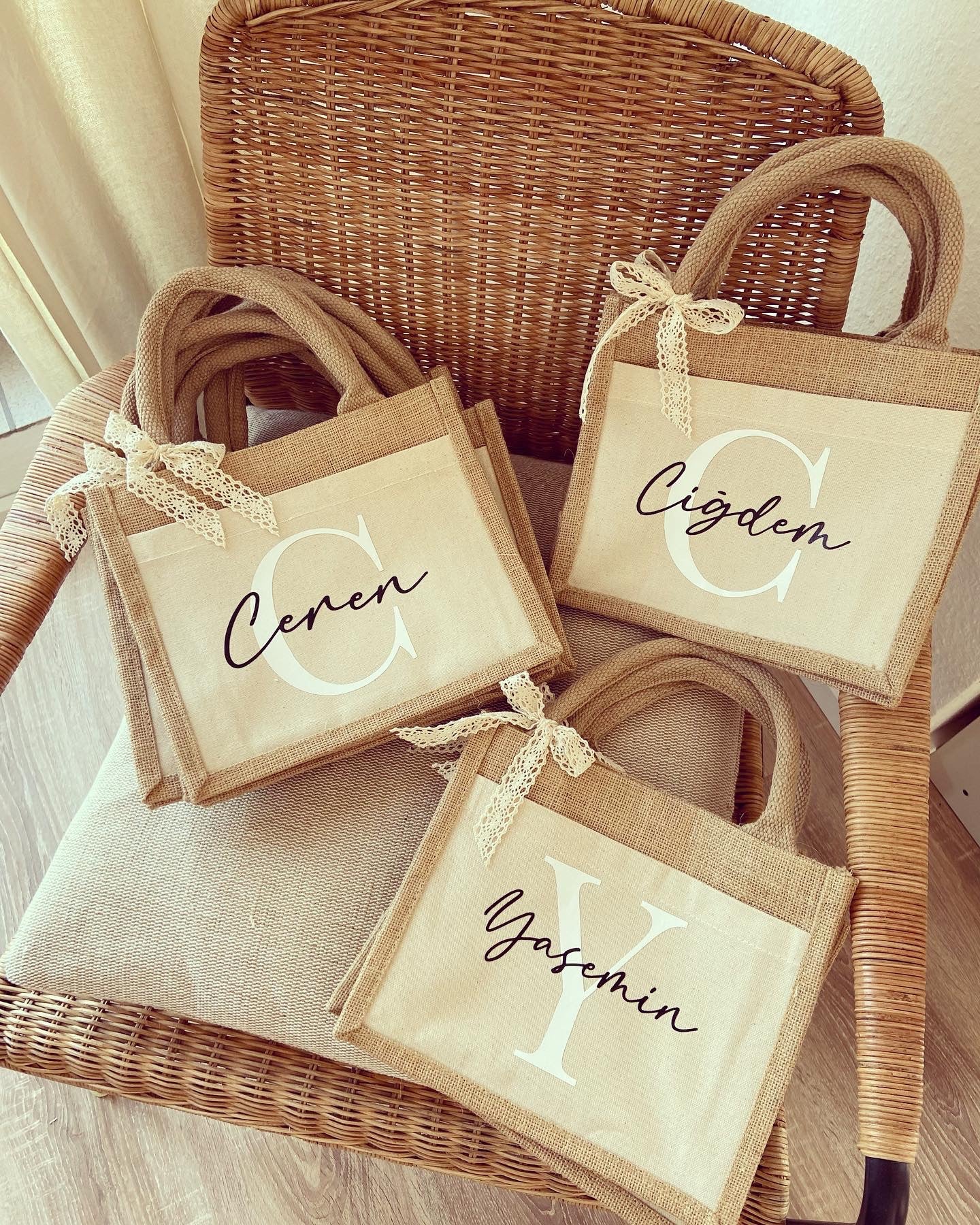 Jutetasche - Name & Anfangsbuchstabe - Loveda - Handmade with Love