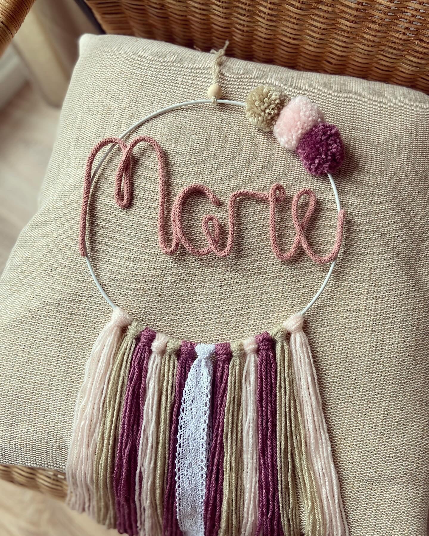 Traumfänger Lang - Rosa / Beige - Loveda - Handmade with Love