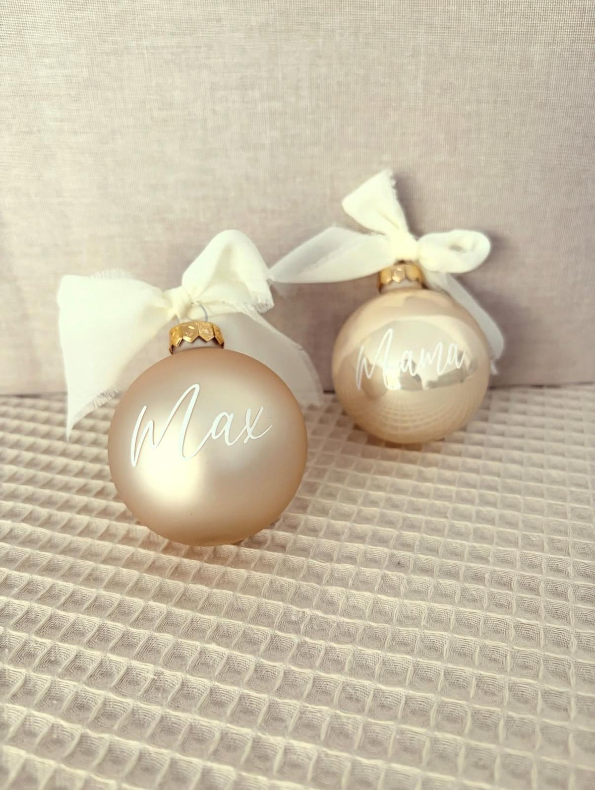 Weihnachtskugel 6cm - Champagner